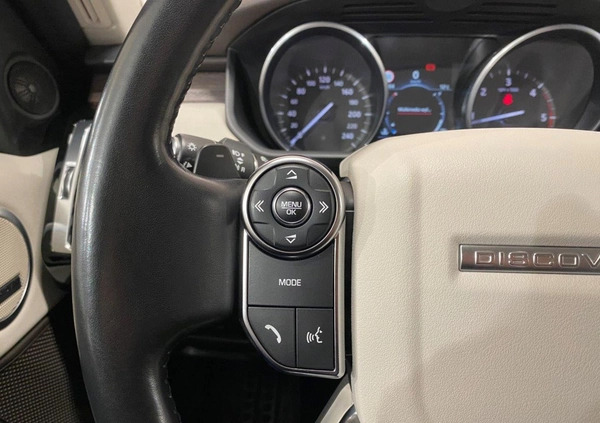 Land Rover Discovery cena 134900 przebieg: 105442, rok produkcji 2017 z Poznań małe 254